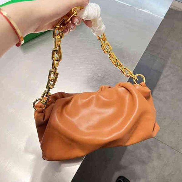 shoulder bags designer cloud bag women soft leather ladies pouch big metal chain messenger handbag luxury tote 220610
shoulder bags designer cloud bag women soft leather ladies pouch big metal chain messenger handbag luxury tote 220610
