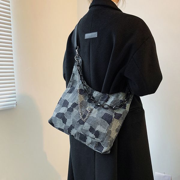 large capacity tote canvas bag college students in class single shoulder crossbody beggar bag
large capacity tote canvas bag college students in class single shoulder crossbody beggar bag