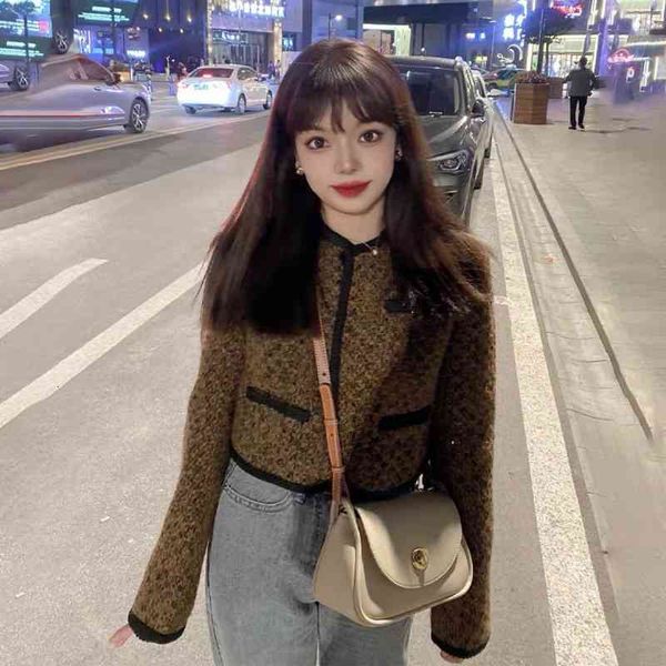 women's knits & tees 2022 spring and autumn light luxury celebrity temperament small fragrance coat female tweed short pdiq, White
women's knits & tees 2022 spring and autumn light luxury celebrity temperament small fragrance coat female tweed short pdiq, White