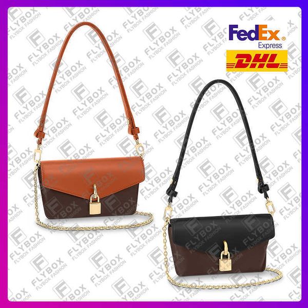 woman designer luxury fashion casual crossbody chain bag shoulder bags 5a m80559 m80763 handbag purse pouch fast delivery
woman designer luxury fashion casual crossbody chain bag shoulder bags 5a m80559 m80763 handbag purse pouch fast delivery
