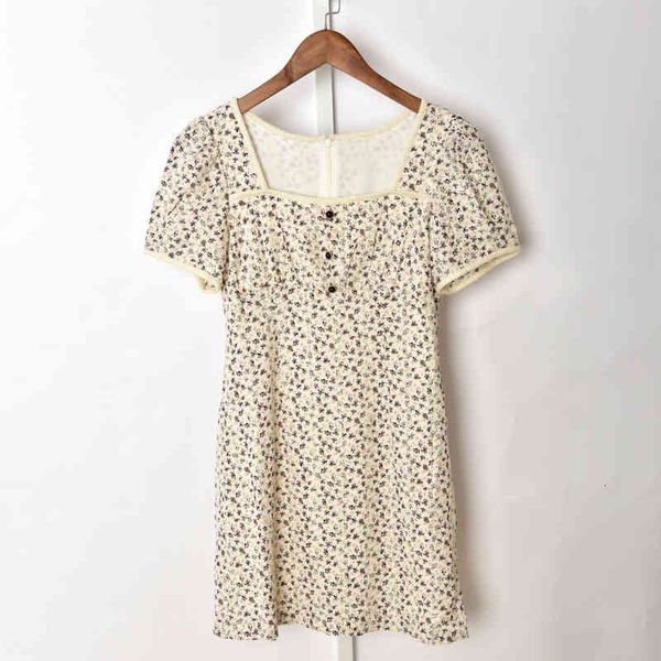 casual dresses spring and summer french lady style square neck small broken flowers close waist thin gentle dres, Black;gray
casual dresses spring and summer french lady style square neck small broken flowers close waist thin gentle dres, Black;gray
