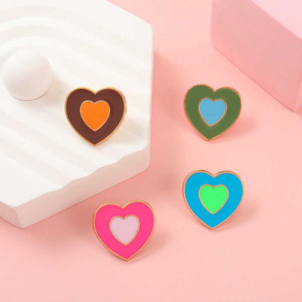 new love modeling series brooch lovely exquisite jewelry pink blue alloy heart badge, Gray
new love modeling series brooch lovely exquisite jewelry pink blue alloy heart badge, Gray