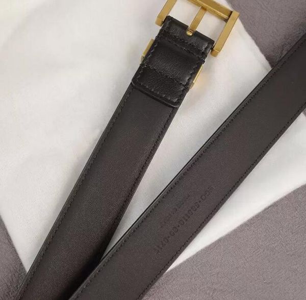 luxury women's designer belt brand letter black and white red beltleather wide 3.0cm belt belt box, Black;brown
luxury women's designer belt brand letter black and white red beltleather wide 3.0cm belt belt box, Black;brown
