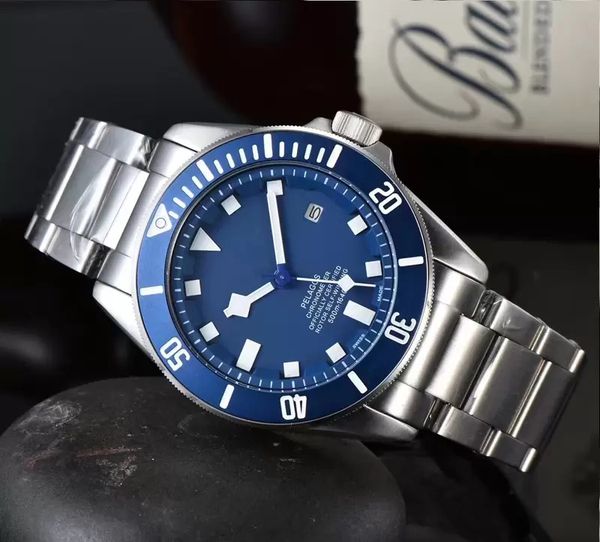 u1 grade aaa luxury mens automatic mechanical watch designer watches waterproof design high-quality leather watchband selling watches wholes, Slivery;brown
u1 grade aaa luxury mens automatic mechanical watch designer watches waterproof design high-quality leather watchband selling watches wholes, Slivery;brown