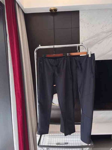 spring new men's classic small sports and leisure versatile woven casual pants, White;black
spring new men's classic small sports and leisure versatile woven casual pants, White;black