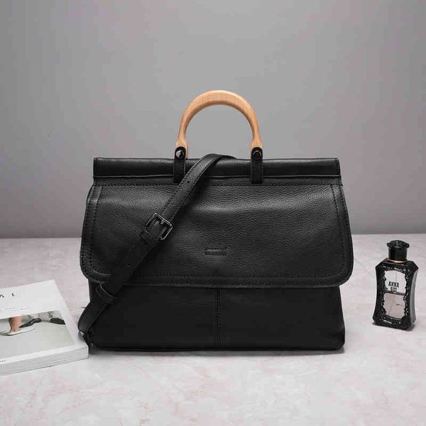 evening bags fashionable and minimalist design: the first layer made of cowhide material, hle slung, lear bag black p9dg
evening bags fashionable and minimalist design: the first layer made of cowhide material, hle slung, lear bag black p9dg