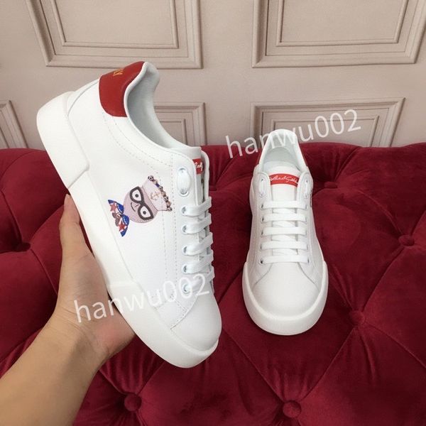 2022 calfskin sneaker vintage shoes reflective sneakers designer luxury shoe calfskin casual running trainers size35-45, Black
2022 calfskin sneaker vintage shoes reflective sneakers designer luxury shoe calfskin casual running trainers size35-45, Black