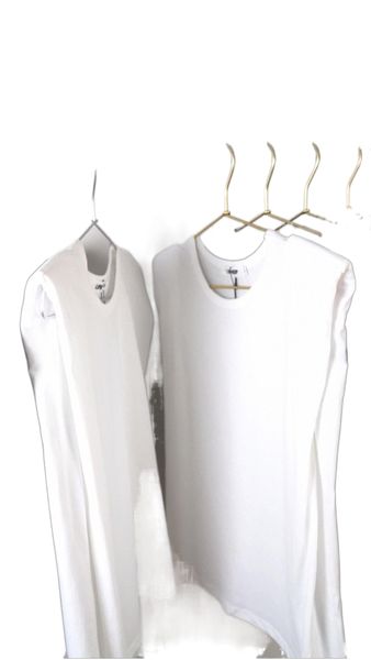 ins blogger white shoulder-padded sleeveless vest loose bottoming t-shirt temperament casual european and american joker jacket t-shirt wome
ins blogger white shoulder-padded sleeveless vest loose bottoming t-shirt temperament casual european and american joker jacket t-shirt wome