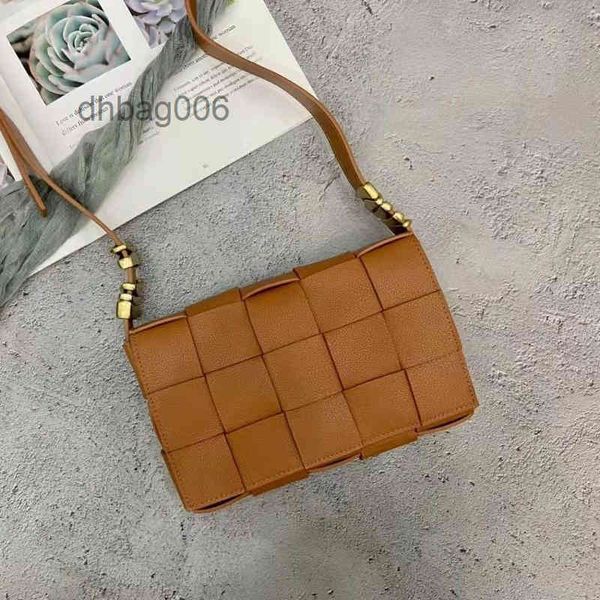 original edition designer bag 2022 bottegasvenetas s woven cowhide messenger leather pillow minority small botqdho crr7
original edition designer bag 2022 bottegasvenetas s woven cowhide messenger leather pillow minority small botqdho crr7