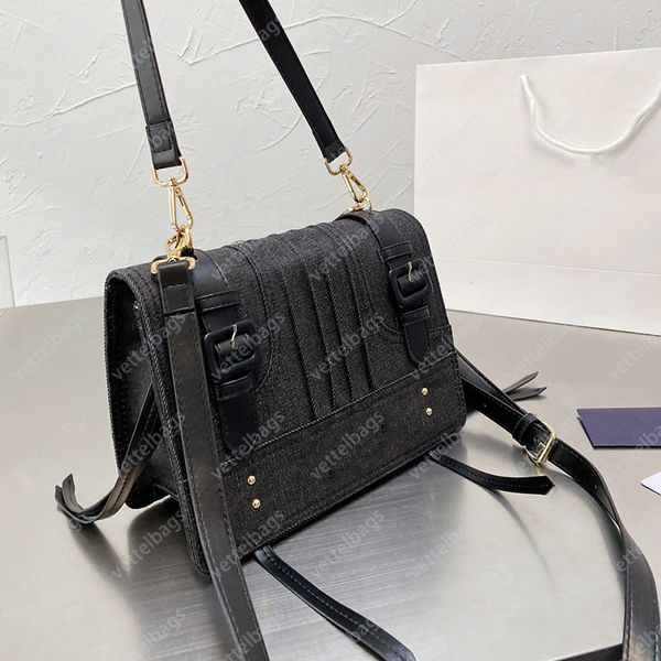 designer luxury women the tote bag fashion versatile handbags shoulder crossbody bags purse telfars totes large capacity saddle wallets 7a f
designer luxury women the tote bag fashion versatile handbags shoulder crossbody bags purse telfars totes large capacity saddle wallets 7a f