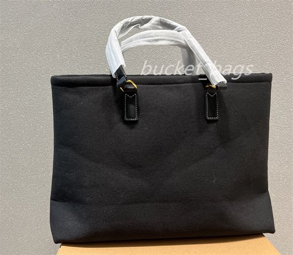 totes women shopping bag summer large capacity fashion bags luxury designer practical square casual interior compartment hasp lady popular h
totes women shopping bag summer large capacity fashion bags luxury designer practical square casual interior compartment hasp lady popular h