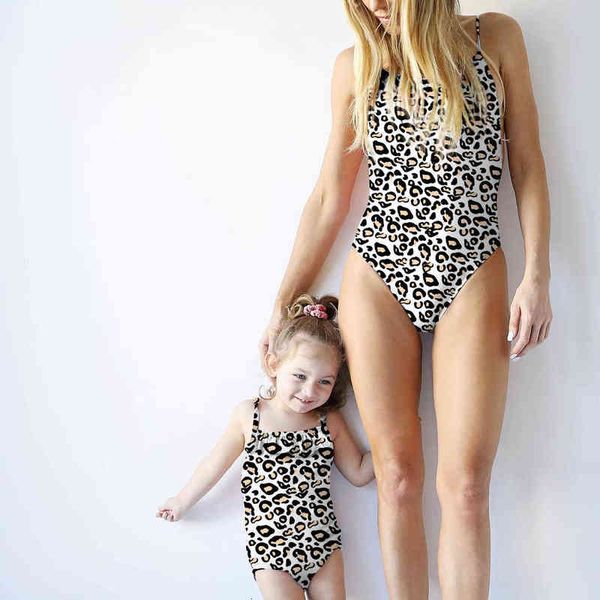 designer women' swimsuit bikini parent-child swimsuit fast m daughter swimsuit bikini, Red;black
designer women' swimsuit bikini parent-child swimsuit fast m daughter swimsuit bikini, Red;black