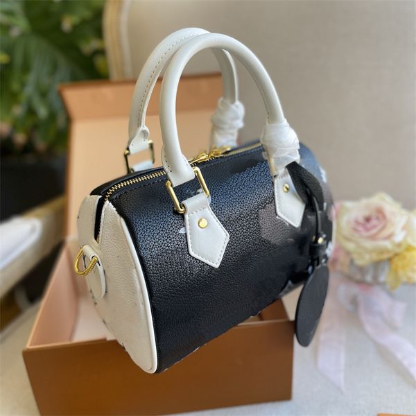 lvs purses 2022 latest summer women shoulder bags retro luxurys designers bag leather handbags shell wallet purse ladies cosmetic crossbody
lvs purses 2022 latest summer women shoulder bags retro luxurys designers bag leather handbags shell wallet purse ladies cosmetic crossbody