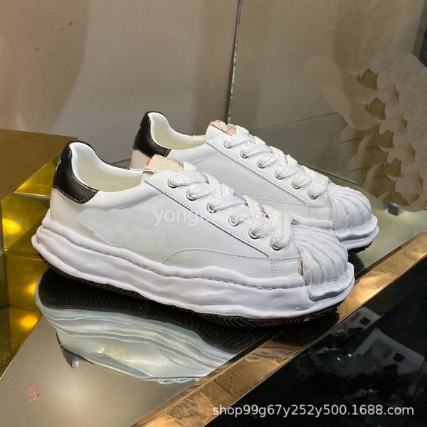 dress shoes shell head dissolving shoes autumn 4.5cm thick bottom design, second bigger long legs, Black
dress shoes shell head dissolving shoes autumn 4.5cm thick bottom design, second bigger long legs, Black