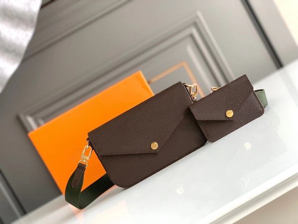 2022 women luxurys square wallet underarm coin purses tote chains two-piece suit casual handbag shopping vintage fashion womens mommy flower, Red;black
2022 women luxurys square wallet underarm coin purses tote chains two-piece suit casual handbag shopping vintage fashion womens mommy flower, Red;black