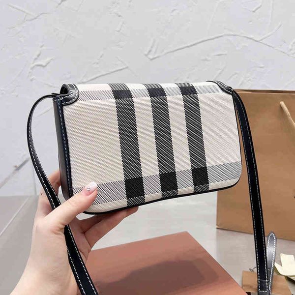 shoulder bags totes women tofu bag leather handbag classic lock designer handbags purse crossbody bag purses 220628
shoulder bags totes women tofu bag leather handbag classic lock designer handbags purse crossbody bag purses 220628