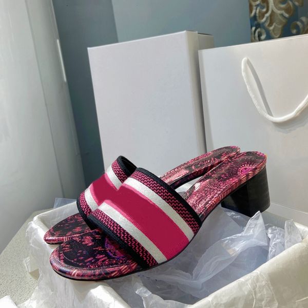 square heels slippers embroidered cotton stripe luxury designers women floral slide platform sandals letter printed summer beach sandals sli, Black
square heels slippers embroidered cotton stripe luxury designers women floral slide platform sandals letter printed summer beach sandals sli, Black