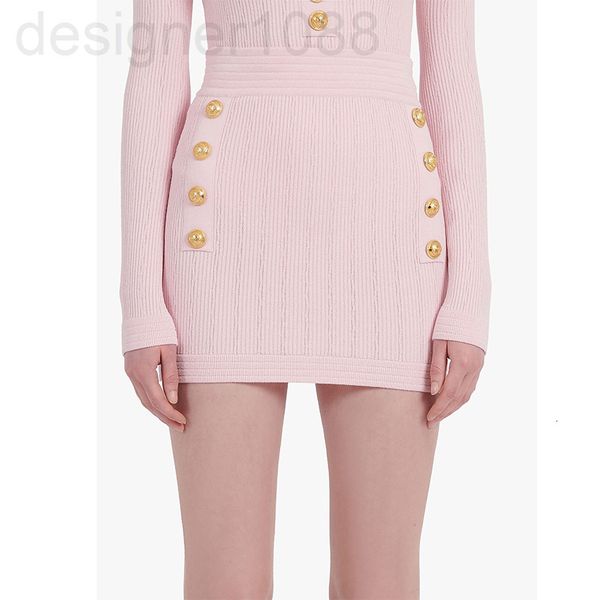 skirts designer in autumn and winter of 2021, b family's pit strip, flower carrying, three-dimensional metal buckle, versatile, half bo, Black
skirts designer in autumn and winter of 2021, b family's pit strip, flower carrying, three-dimensional metal buckle, versatile, half bo, Black