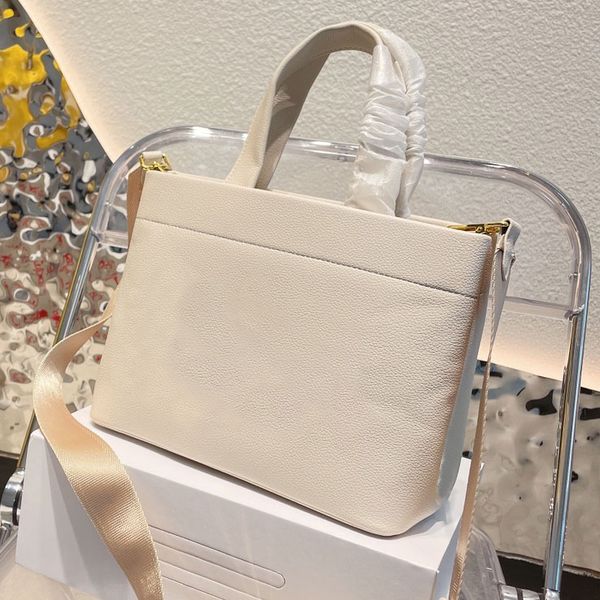 the totes bags women fashion shoulder shopping designer handbags famous large capacity plain letter pu leather coin purse casual crossbody c
the totes bags women fashion shoulder shopping designer handbags famous large capacity plain letter pu leather coin purse casual crossbody c