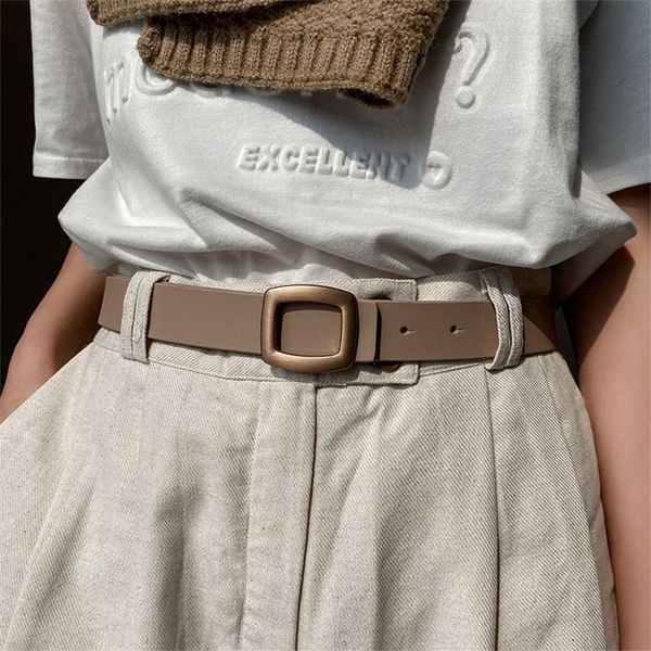 belts for women genuine leather luxury designer jeans belt female waistband fashion square metal buckle belt lady black 220428, Black;brown
belts for women genuine leather luxury designer jeans belt female waistband fashion square metal buckle belt lady black 220428, Black;brown