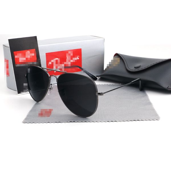 fashion sunglasses for man woman designer goggle beach sun glasses retro small frame luxury design uv400 black-black 20 color optional with, White;black
fashion sunglasses for man woman designer goggle beach sun glasses retro small frame luxury design uv400 black-black 20 color optional with, White;black