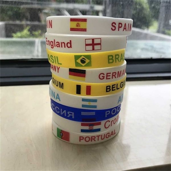 150pcs/dhl 2022 qatar world cup bangle silicone bracelets football team fans souvenir germany france portugal italy england sport wrist band, Red;brown
150pcs/dhl 2022 qatar world cup bangle silicone bracelets football team fans souvenir germany france portugal italy england sport wrist band, Red;brown