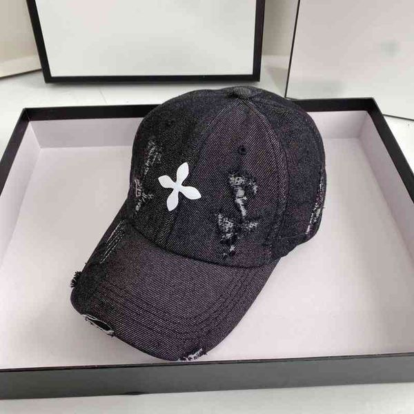 designer hat ball caps spring and summer vintage perforated cross flower baseball cap ins women's breathable sun visor worn jeans thin, Blue;gray
designer hat ball caps spring and summer vintage perforated cross flower baseball cap ins women's breathable sun visor worn jeans thin, Blue;gray