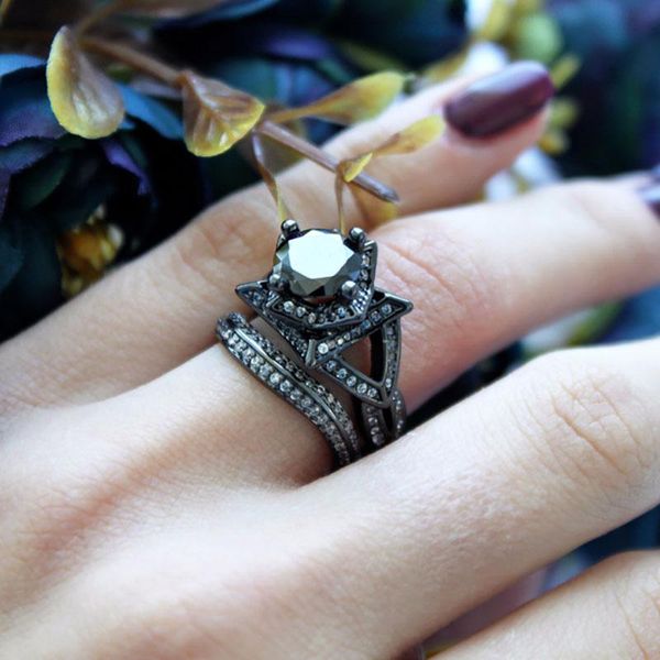 cluster rings halloween goth for women punk retro aesthetic gothic jewelry black gold big with zircon men fashion r618, Golden;silver
cluster rings halloween goth for women punk retro aesthetic gothic jewelry black gold big with zircon men fashion r618, Golden;silver
