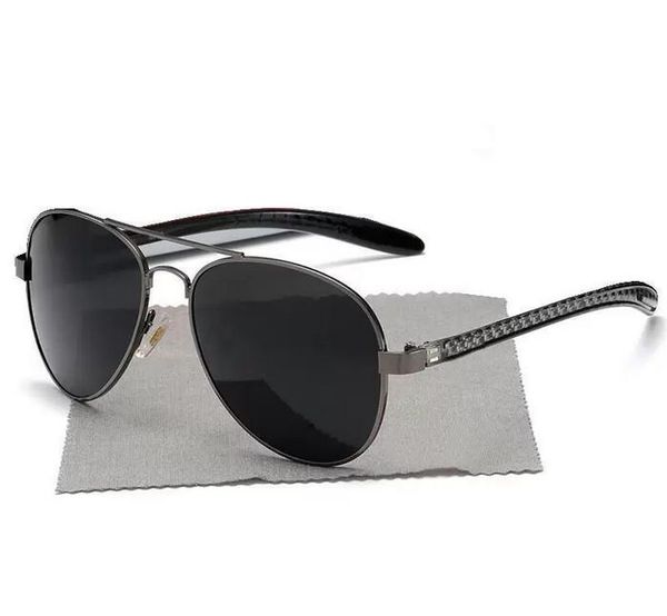 retro fashion goggles men and women popular black beach sunglasses metal round rimless matching suit classic, White;black
retro fashion goggles men and women popular black beach sunglasses metal round rimless matching suit classic, White;black
