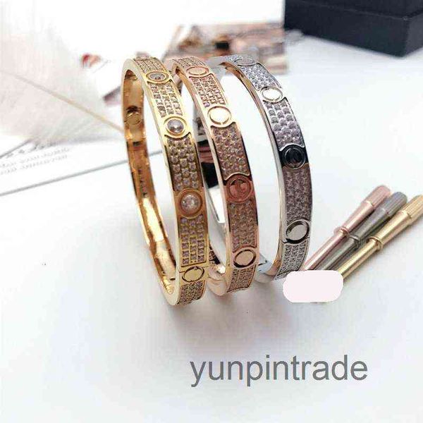 factory outlet carti er titanium steel 3 row full diamond bracelet fashion women men chirstmas bangle bracelets distance jewelry gift with v, Silver
factory outlet carti er titanium steel 3 row full diamond bracelet fashion women men chirstmas bangle bracelets distance jewelry gift with v, Silver