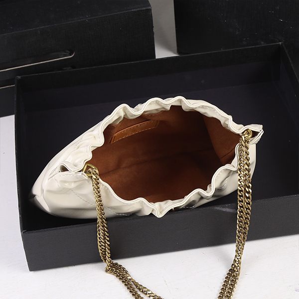 classic cloud armpit chain bags leisure shoulder quilted black white pleated cowhide bag vintage hobo half moon satchel soft bags y
classic cloud armpit chain bags leisure shoulder quilted black white pleated cowhide bag vintage hobo half moon satchel soft bags y
