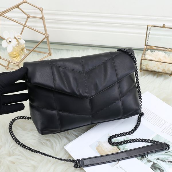 hobo luxury popular fashion design y women's leather bag chain shoulder strap envelope type handbag delivery
hobo luxury popular fashion design y women's leather bag chain shoulder strap envelope type handbag delivery