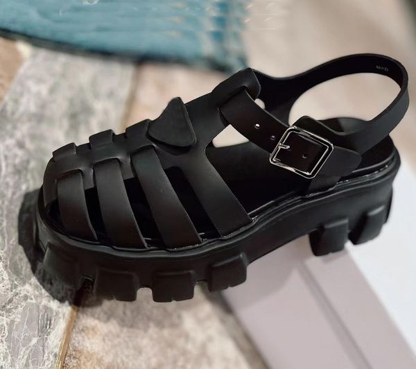 woman sandals slippers monolith cloudbust thunder luxury slides summer flat trendy leather rubber sandal mens beach slide tory v3, Black
woman sandals slippers monolith cloudbust thunder luxury slides summer flat trendy leather rubber sandal mens beach slide tory v3, Black
