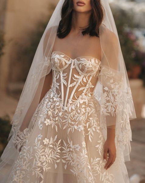 new arrival wedding gown dresses off shoulder appliques lace a line wedding gowns sweep train vestidos de novia, White
new arrival wedding gown dresses off shoulder appliques lace a line wedding gowns sweep train vestidos de novia, White