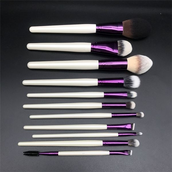 ylovely 11pcs super soft synthetic natural good quality pearl white foundation contour blending maquiagem make up brush set kit 220621
ylovely 11pcs super soft synthetic natural good quality pearl white foundation contour blending maquiagem make up brush set kit 220621