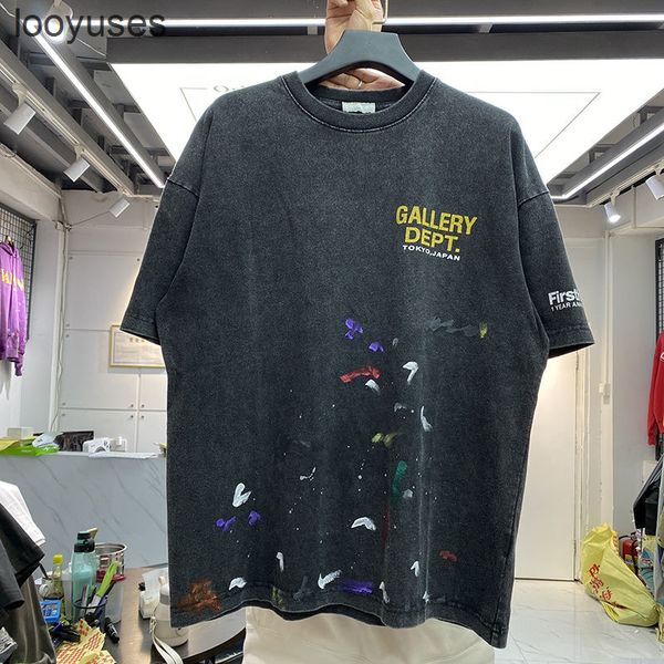 color fashion tshirts galleryes 2022 depts letter t vintage shirts printing designer splash tshirt loose round neck short sleeve, White;black
color fashion tshirts galleryes 2022 depts letter t vintage shirts printing designer splash tshirt loose round neck short sleeve, White;black