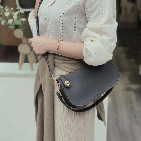 5a underarm bags women luxury designer handbags, shoulder bags, fashion luxury wallets wholesale
5a underarm bags women luxury designer handbags, shoulder bags, fashion luxury wallets wholesale
