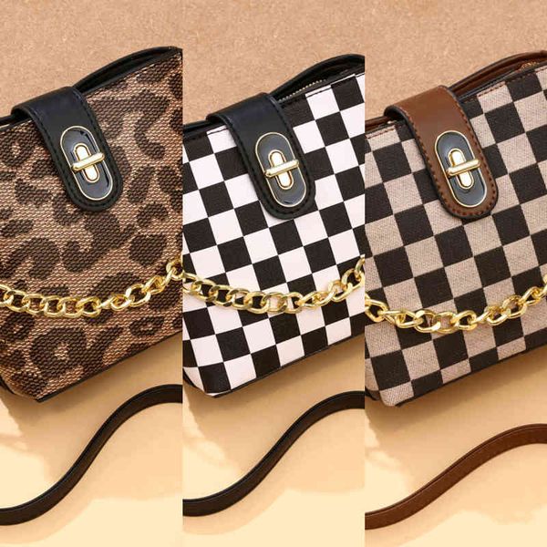 popular lattice small women 2022 portable bucket women's tote new fashion leather luxury handbags versatile ladies bags large-capacity
popular lattice small women 2022 portable bucket women's tote new fashion leather luxury handbags versatile ladies bags large-capacity