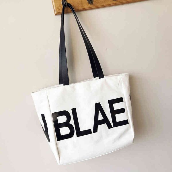 bag women's new messenger sling shoulder bag simple large capacity tote fashion letter canvas handbags
bag women's new messenger sling shoulder bag simple large capacity tote fashion letter canvas handbags