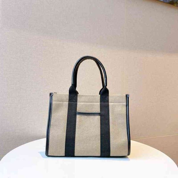 evening bags luxury women tote bag fashion contrast colors handbags designer for 2022 small canvas shopper purses clutch new 220507
evening bags luxury women tote bag fashion contrast colors handbags designer for 2022 small canvas shopper purses clutch new 220507