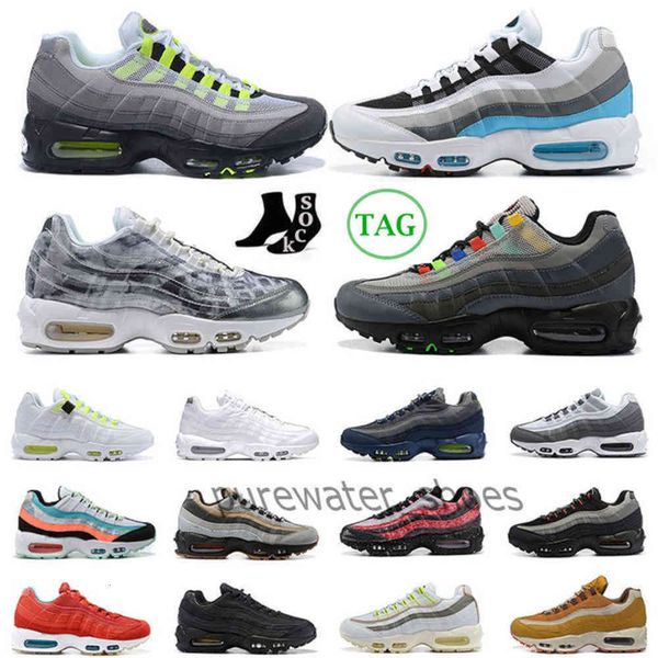 2022 ultra og casual shoes x 20th anniversary men solar red sports kpu cushion black sole grey blue mens fashion trainers sneakers 40-46 
2022 ultra og casual shoes x 20th anniversary men solar red sports kpu cushion black sole grey blue mens fashion trainers sneakers 40-46