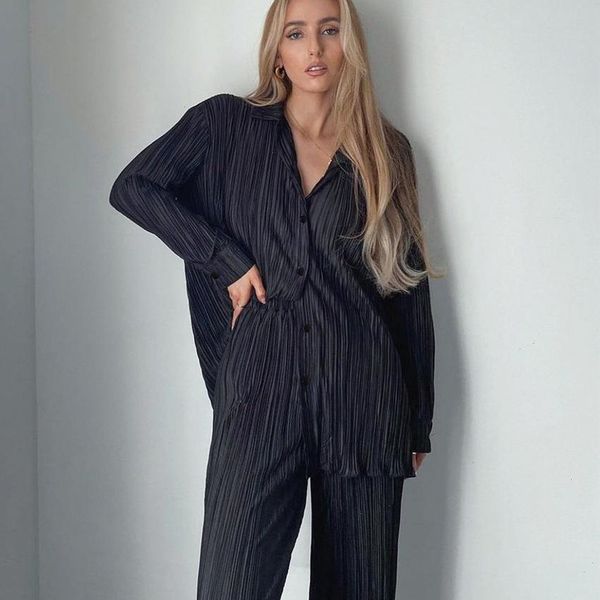 sleepwear shirt with high waist pants set 2 pieces sailor moon fashion womens pajamas suit outerwear home wear summershein, Black;red
sleepwear shirt with high waist pants set 2 pieces sailor moon fashion womens pajamas suit outerwear home wear summershein, Black;red