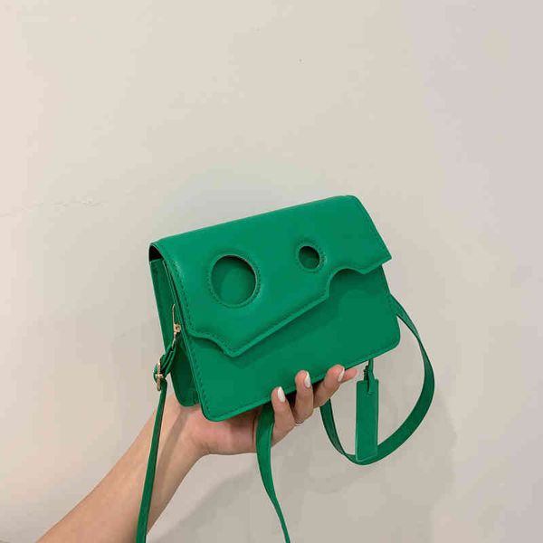 bag lady spring and summer 2022 new chee solid color bag trend fashion shoulder simple diagonal small square summer fashion brand wide strap
bag lady spring and summer 2022 new chee solid color bag trend fashion shoulder simple diagonal small square summer fashion brand wide strap