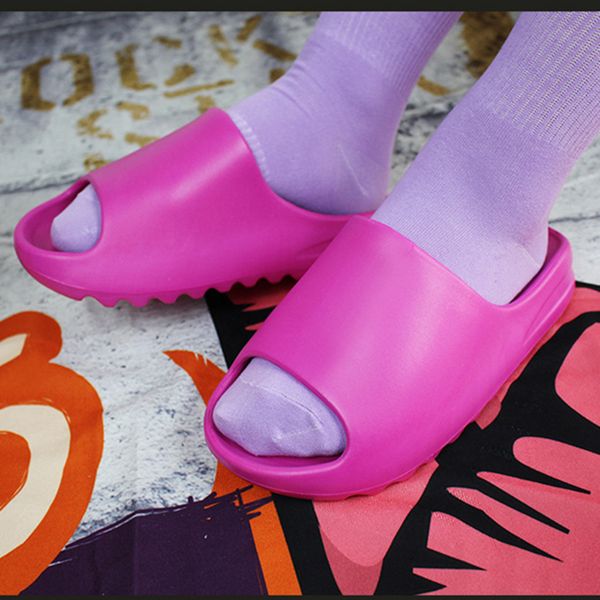 slipper sandals creative coconut female couple casual seaside fashion breathable sandals outdoor slippers flat bone resin desert shoes thick, Black
slipper sandals creative coconut female couple casual seaside fashion breathable sandals outdoor slippers flat bone resin desert shoes thick, Black