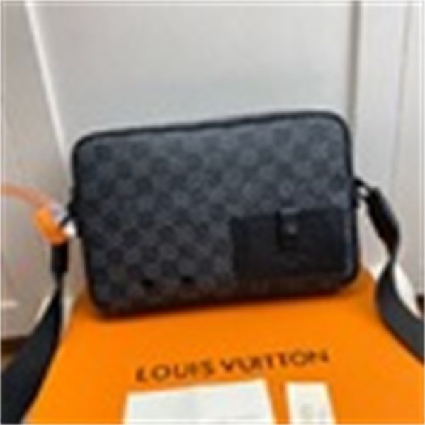 n40364 damier graphite haig alpha messenger bag women handbags bags shoulder bags totes evening cross body bag, Black;red
n40364 damier graphite haig alpha messenger bag women handbags bags shoulder bags totes evening cross body bag, Black;red