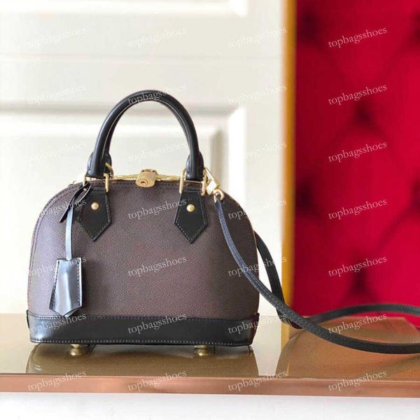 shoulder shell bag women luxurys designers hansbags pochette accessories crossbody messenger coin purse key pouch wallet card
shoulder shell bag women luxurys designers hansbags pochette accessories crossbody messenger coin purse key pouch wallet card