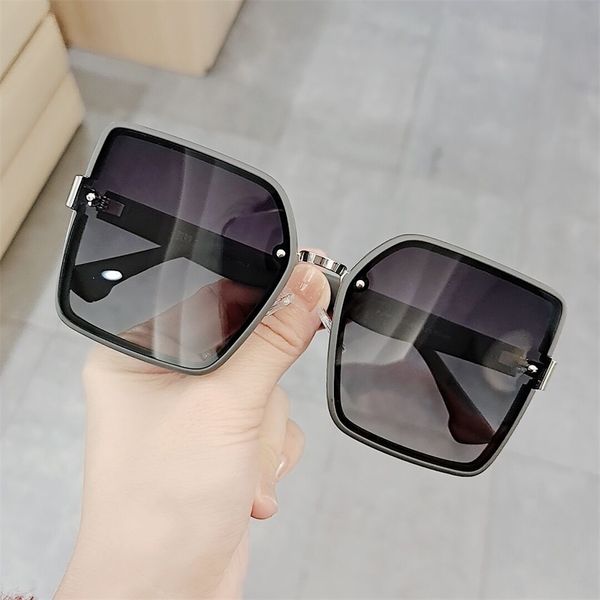 sun glass eyewear 2022 women's fashion square frosted frame polarized sunglasses uv resistant round face slim and sunglasses with cases, White;black
sun glass eyewear 2022 women's fashion square frosted frame polarized sunglasses uv resistant round face slim and sunglasses with cases, White;black