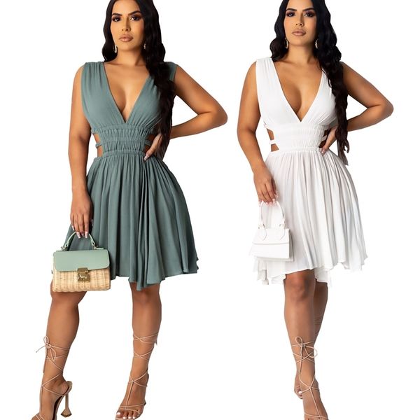 cm.yaya women club party deep v-neck open side fit & flare chiffon dress 220516, Black;gray
cm.yaya women club party deep v-neck open side fit & flare chiffon dress 220516, Black;gray