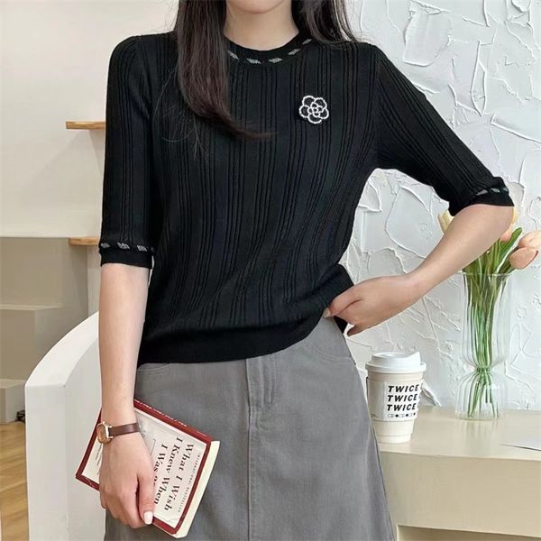 711 2022 milan runway autumn brand same style sweater short sleeve black white crew neck pullover women yima, White;black
711 2022 milan runway autumn brand same style sweater short sleeve black white crew neck pullover women yima, White;black