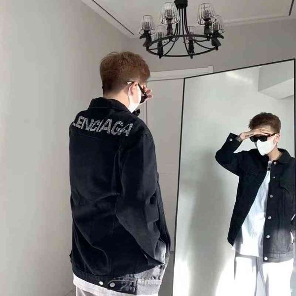 men's jeans in spring and summer of 2022, spirit boy, foreign style, thin coat, student korean version, cowboy man with diamond, Black;brown
men's jeans in spring and summer of 2022, spirit boy, foreign style, thin coat, student korean version, cowboy man with diamond, Black;brown